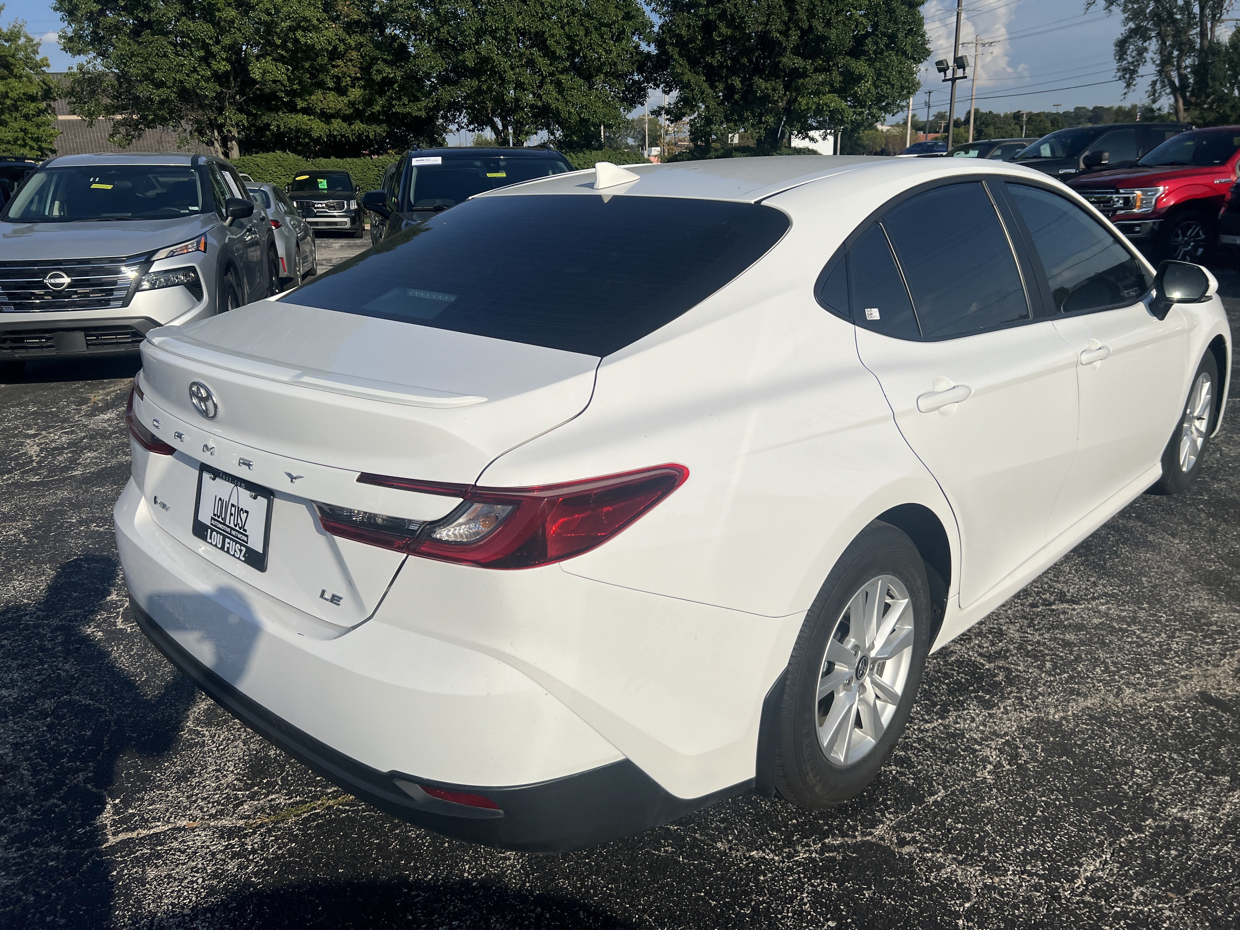 Used 2026 Toyota Camry LE w/ Convenience Package FWD image 7