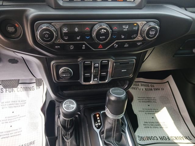 Used 2022 Jeep Gladiator Overland w/ Popular Equipment Package AWD/4WD image 21