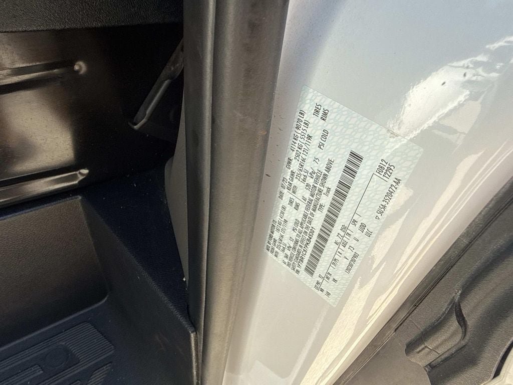 Certified 2023 Ford Transit 250 Medium Roof RWD image 18