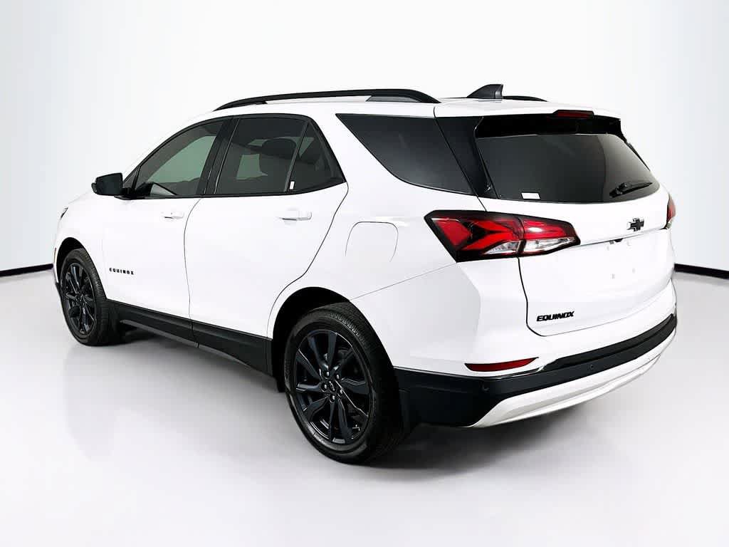 Used 2024 Chevrolet Equinox RS FWD image 4