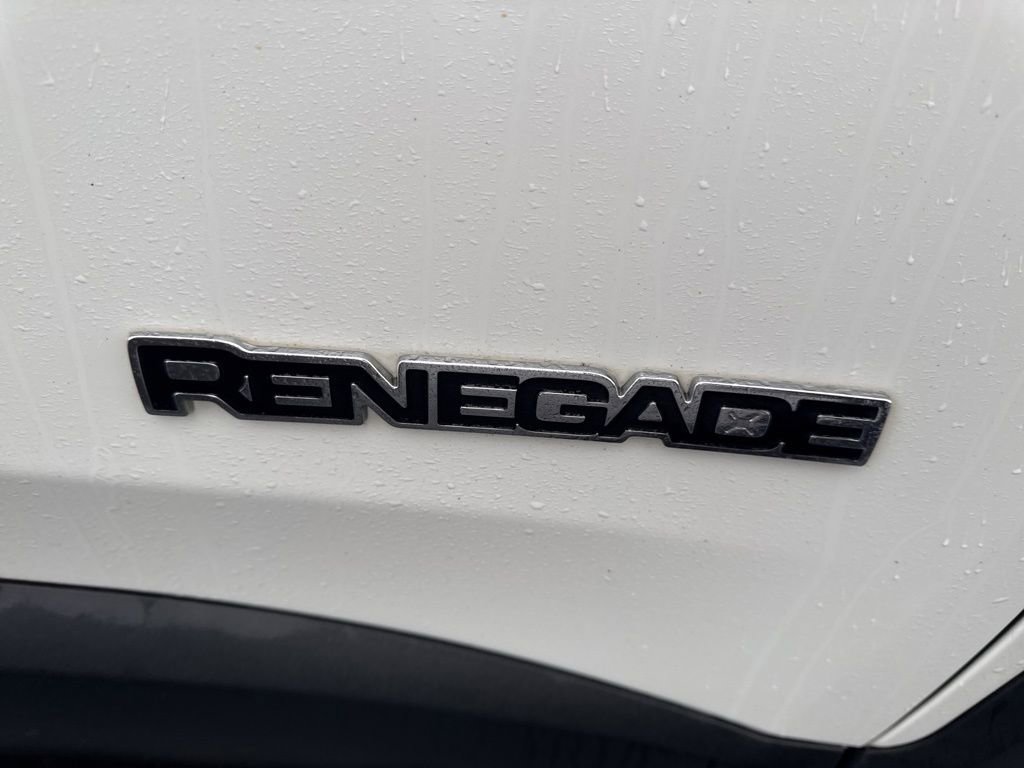 Used 2021 Jeep Renegade Latitude image 42