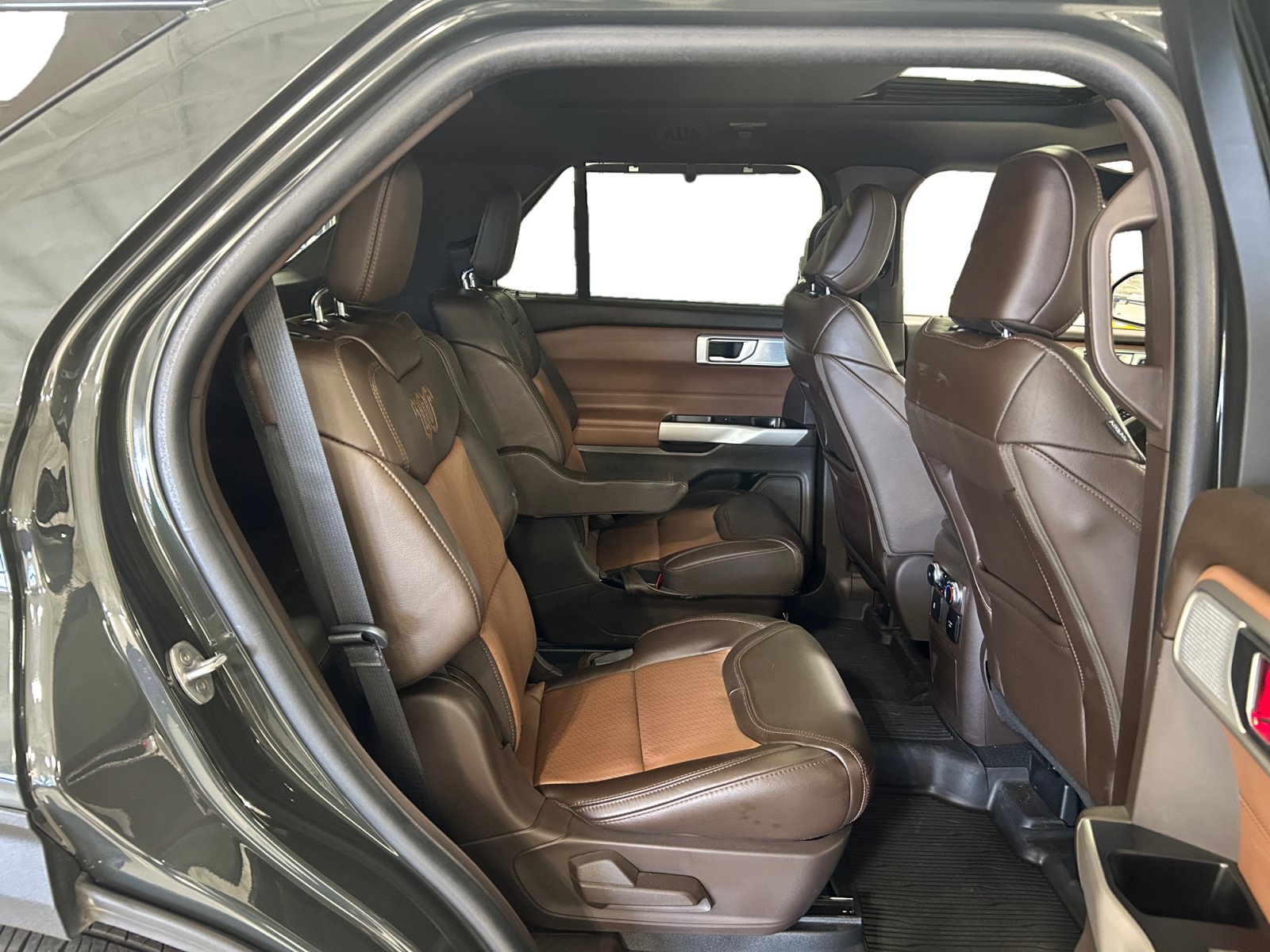 Certified 2023 Ford Explorer King Ranch w/ Technology Package RWD image 23