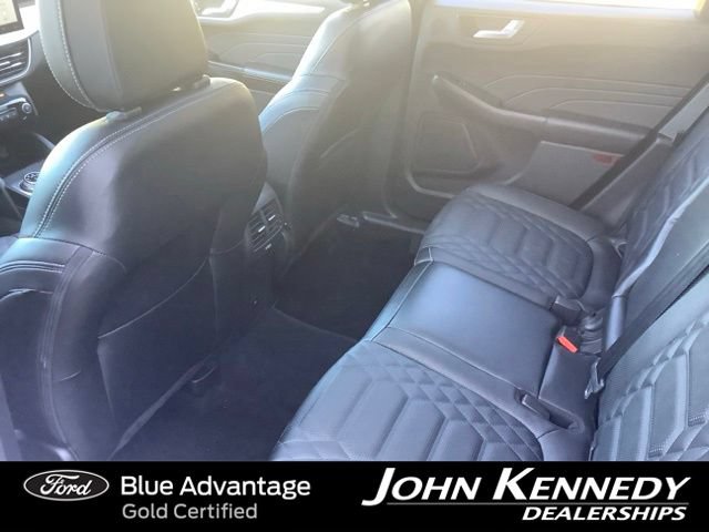 Certified 2023 Ford Escape Platinum w/ Premium Technology Package AWD/4WD image 33