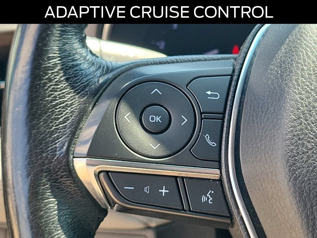 Used 2019 Toyota Avalon XLE w/ Moonroof Package FWD image 23