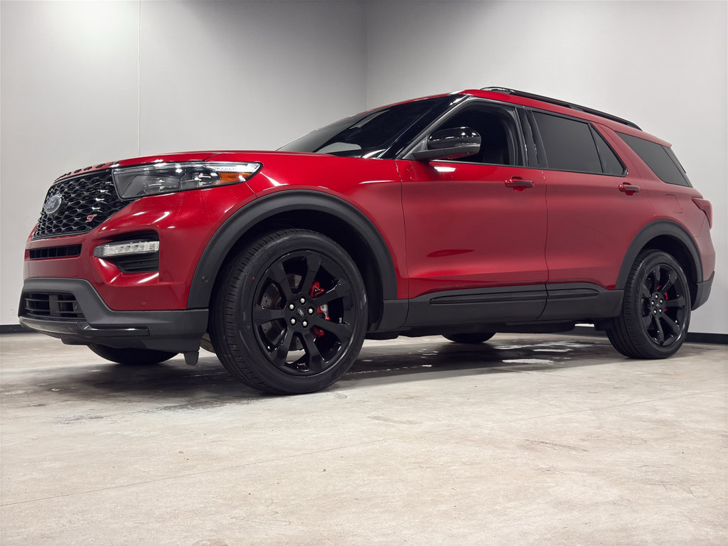 Certified 2020 Ford Explorer ST w/ ST Street Pack image 4