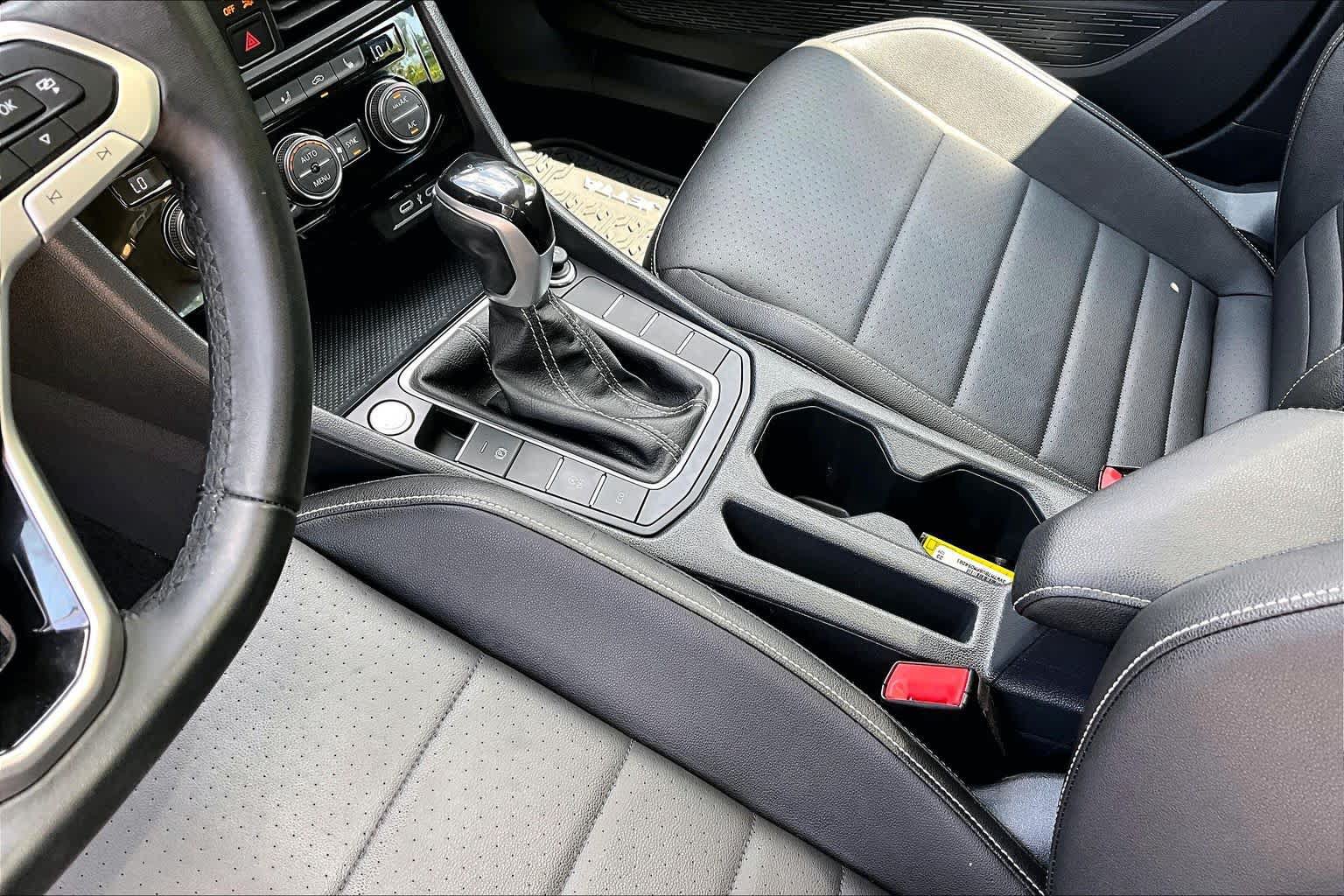 Used 2023 Volkswagen Jetta SE FWD image 17