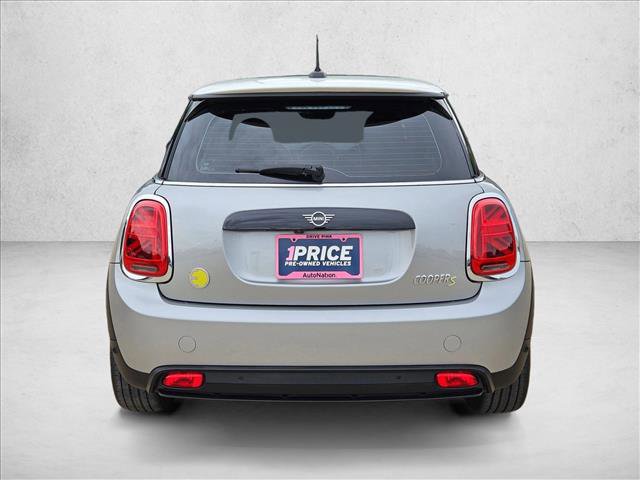 Used 2024 MINI Cooper SE FWD image 7