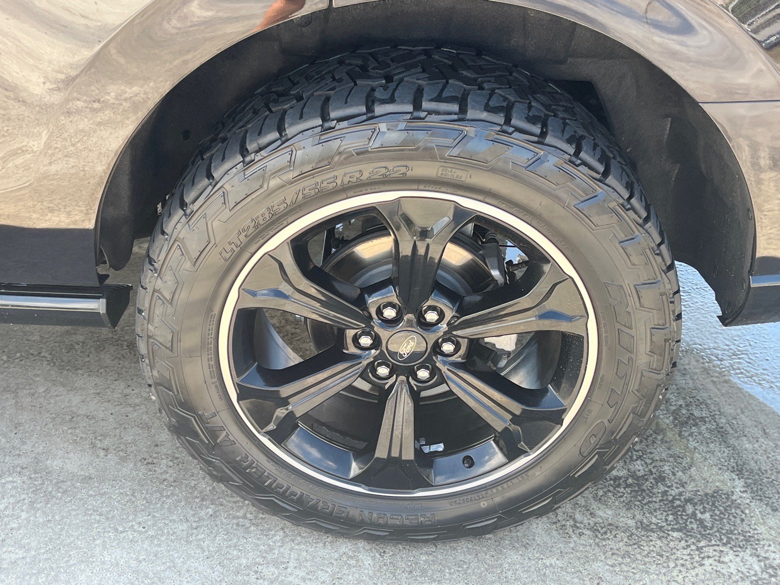 Certified 2024 Ford Expedition Limited AWD/4WD image 21