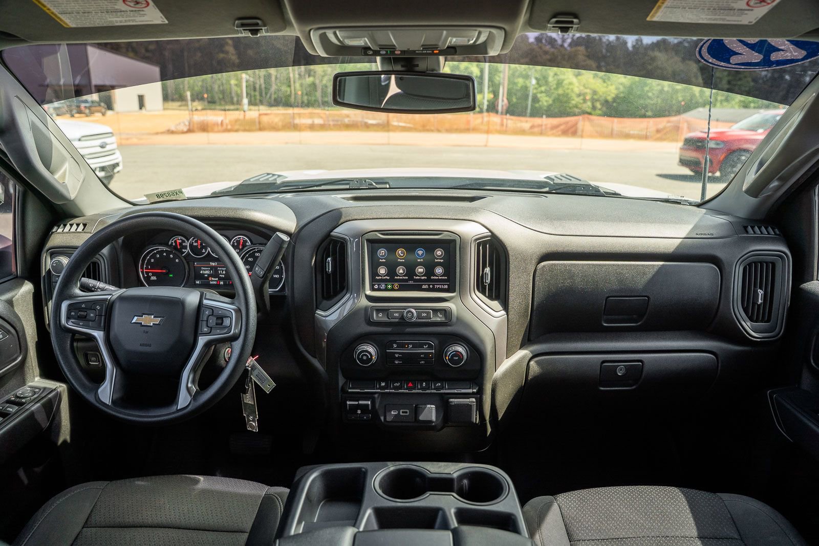 Used 2022 Chevrolet Silverado 2500 Custom w/ Custom Value Package image 23