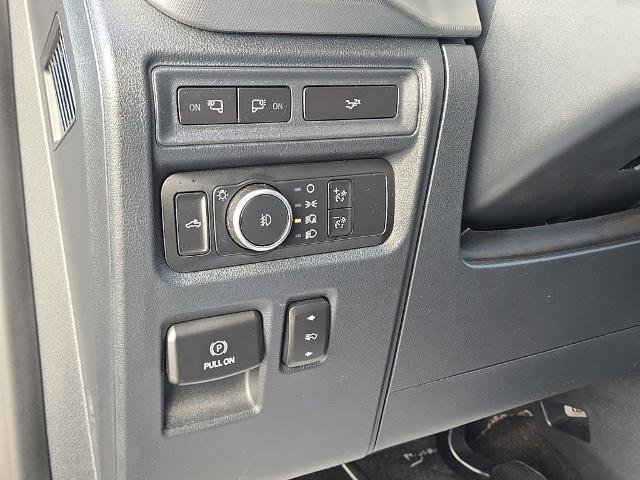 Certified 2022 Ford F150 Raptor w/ Equipment Group 801A High image 26