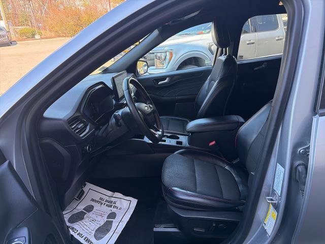 Certified 2023 Ford Escape ST-Line w/ Tech Pack #1 image 24
