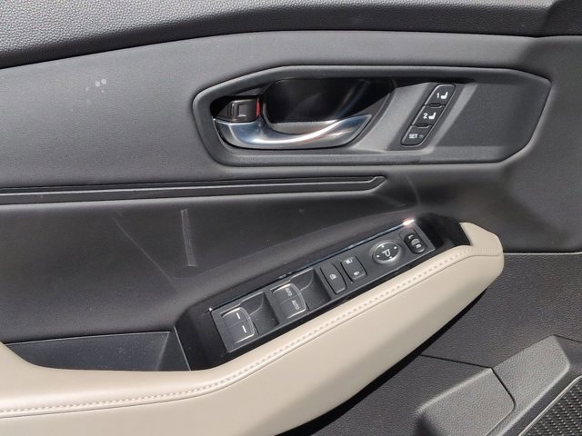 Used 2024 Honda Accord Touring image 14