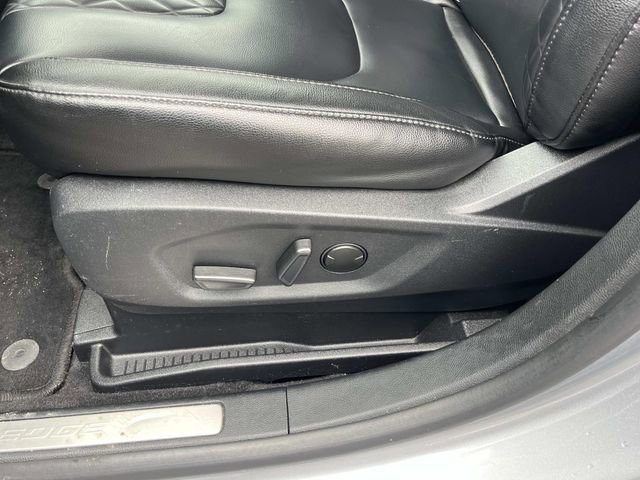 Certified 2024 Ford Edge Titanium image 29