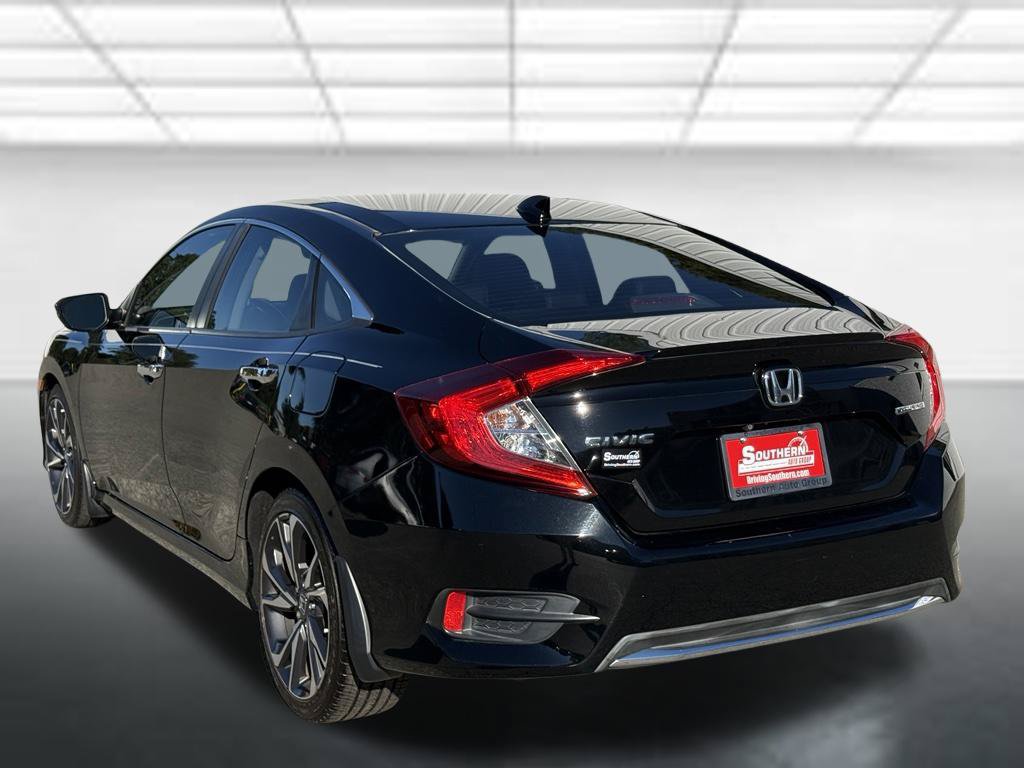 Used 2020 Honda Civic Touring image 3