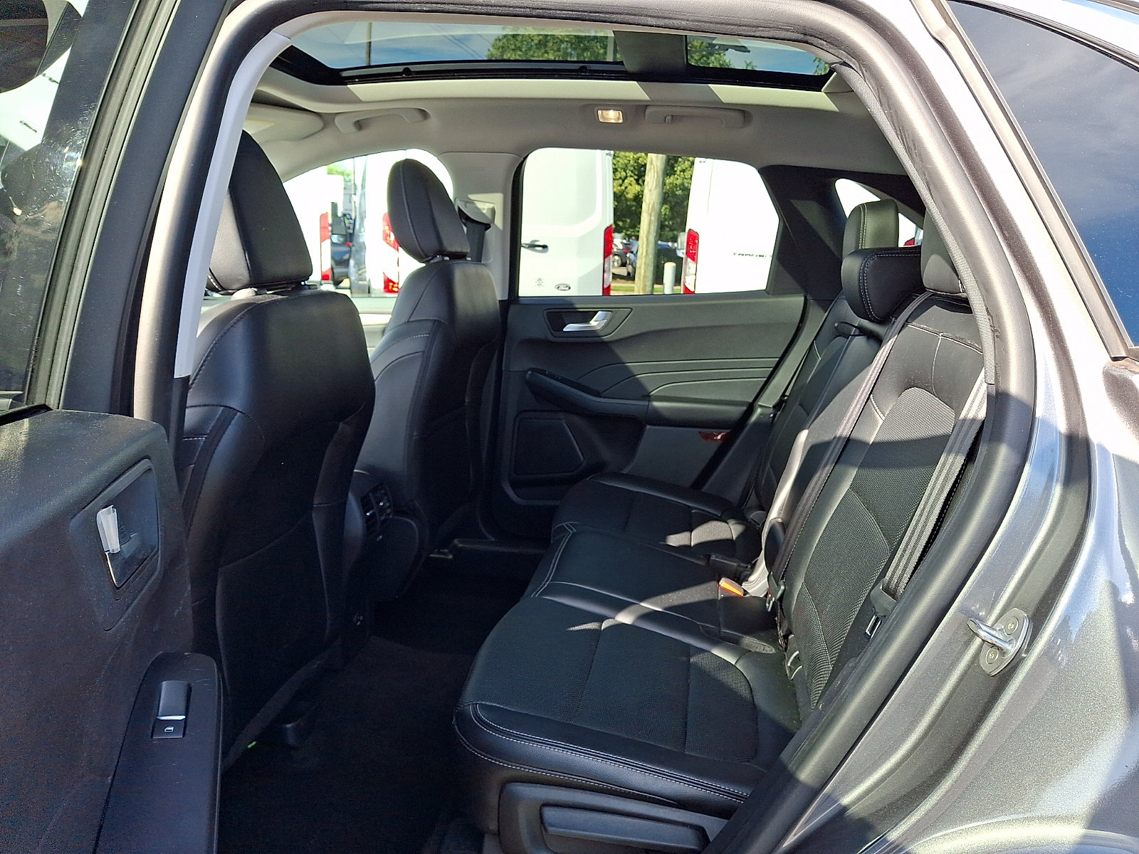 Certified 2022 Ford Escape SEL AWD/4WD image 10