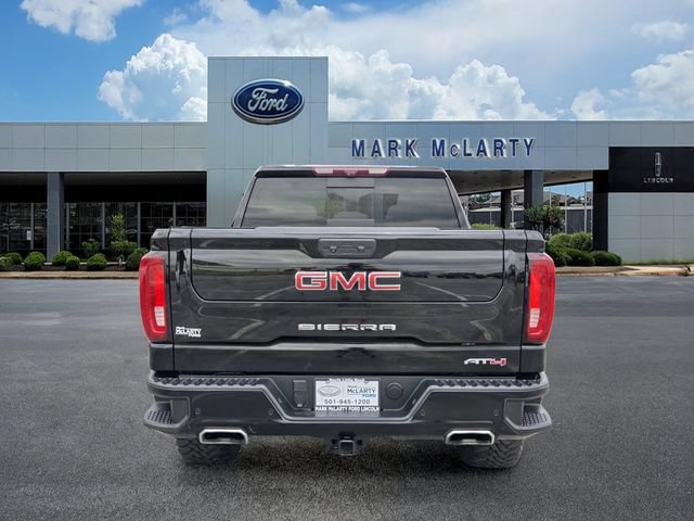 Used 2023 GMC Sierra 1500 AT4 w/ Technology Package AWD/4WD image 4