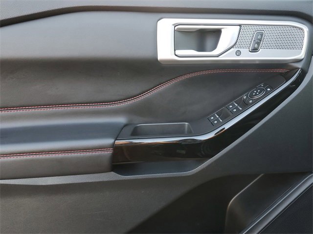 Certified 2023 Ford Explorer ST-Line w/ Class IV Trailer Tow Package image 10