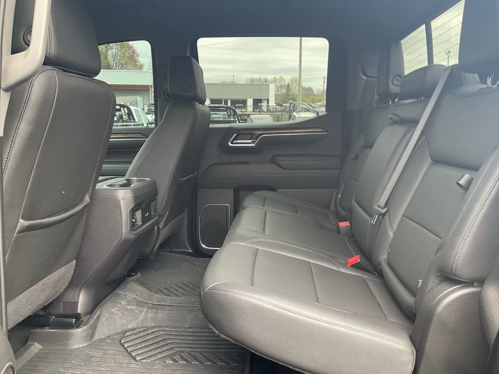 Used 2024 Chevrolet Silverado 1500 LT Trail Boss w/ Convenience Package II image 14