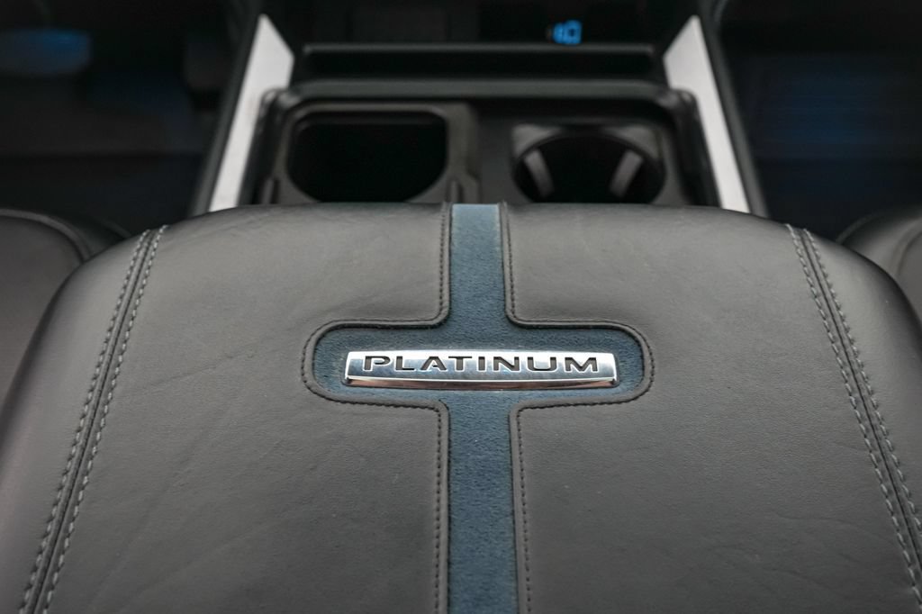 Certified 2025 Ford F250 Platinum AWD/4WD image 19