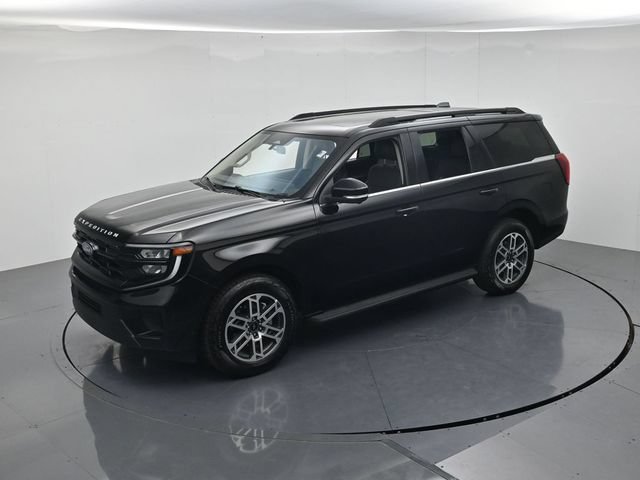 Certified 2025 Ford Expedition Active AWD/4WD image 47