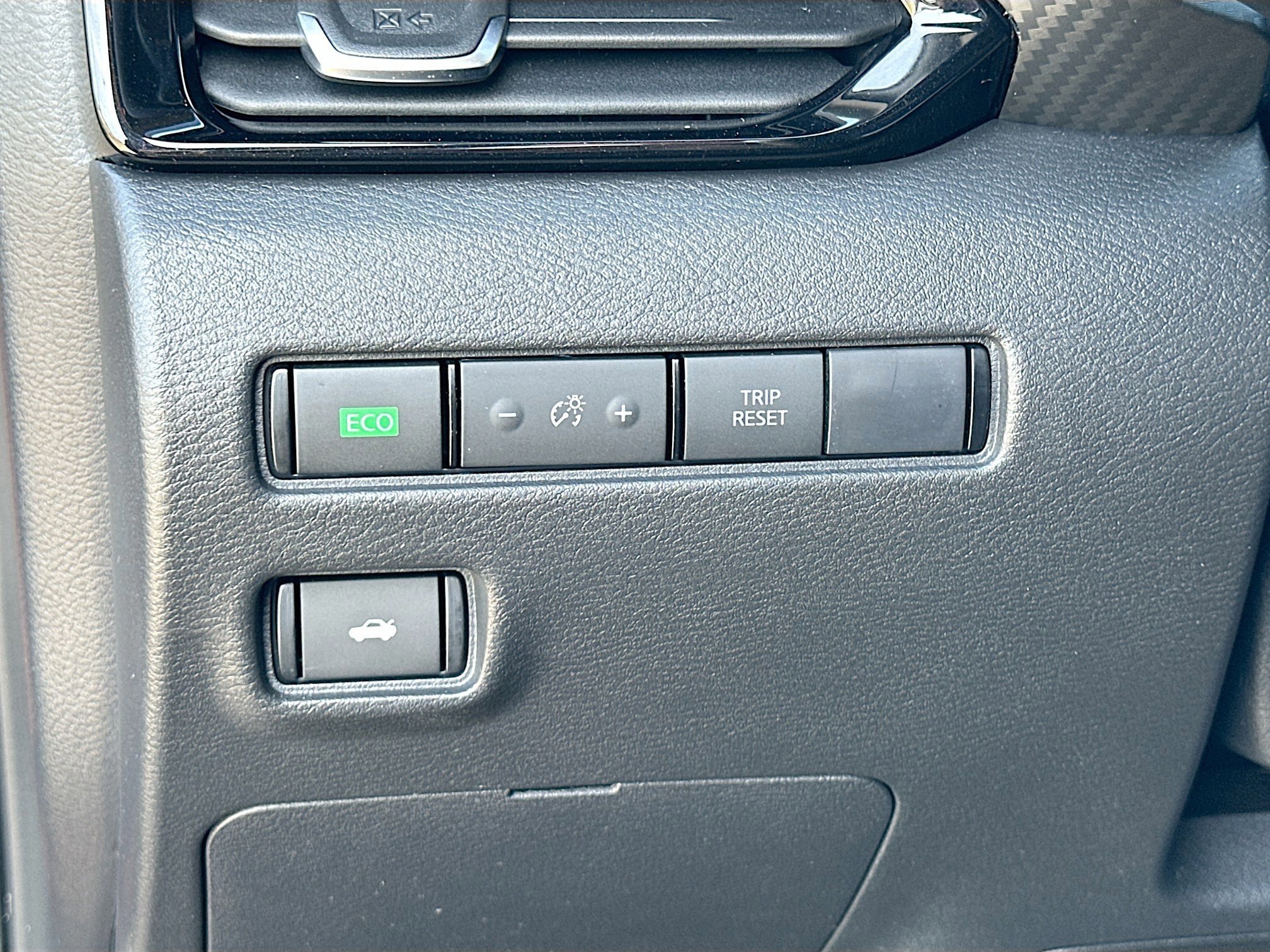 Used 2022 Nissan Sentra SV w/ Trunk Package image 10