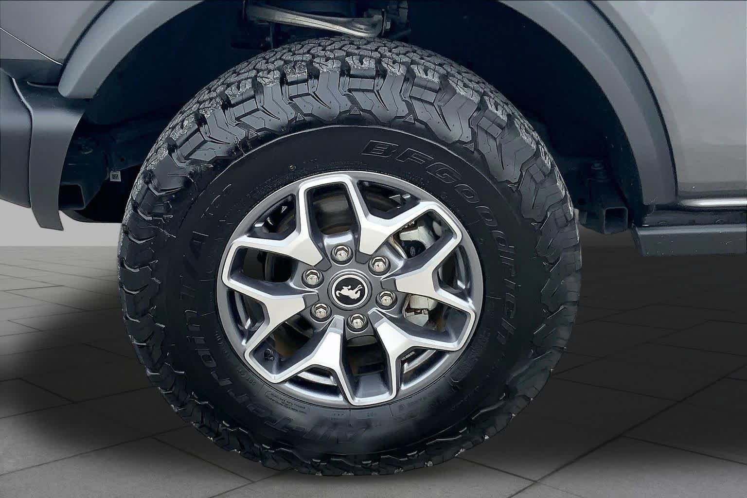 Certified 2025 Ford Bronco Badlands AWD/4WD image 11