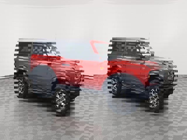 Certified 2024 Ford Bronco Badlands image 8