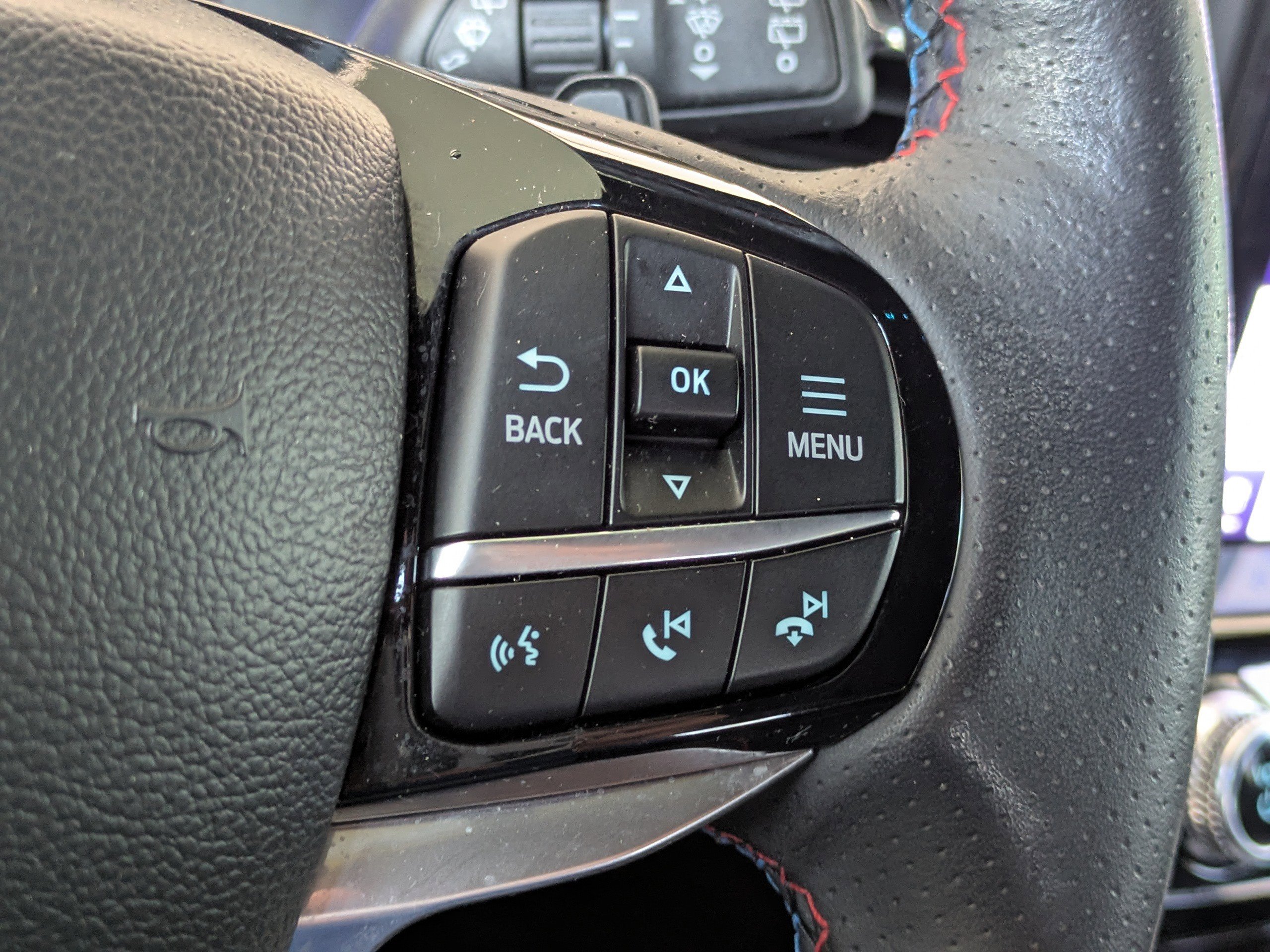 Certified 2023 Ford Explorer ST w/ Equipment Group 401A AWD/4WD image 30