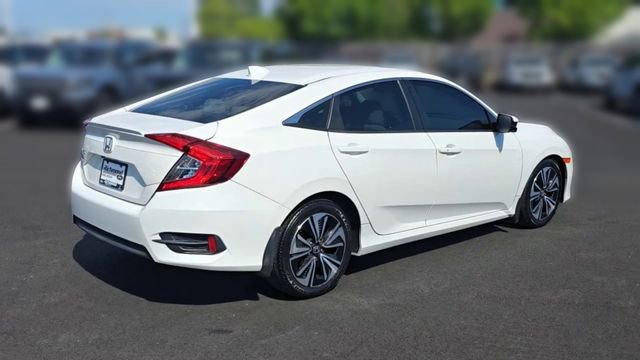 Used 2017 Honda Civic EX-T image 9