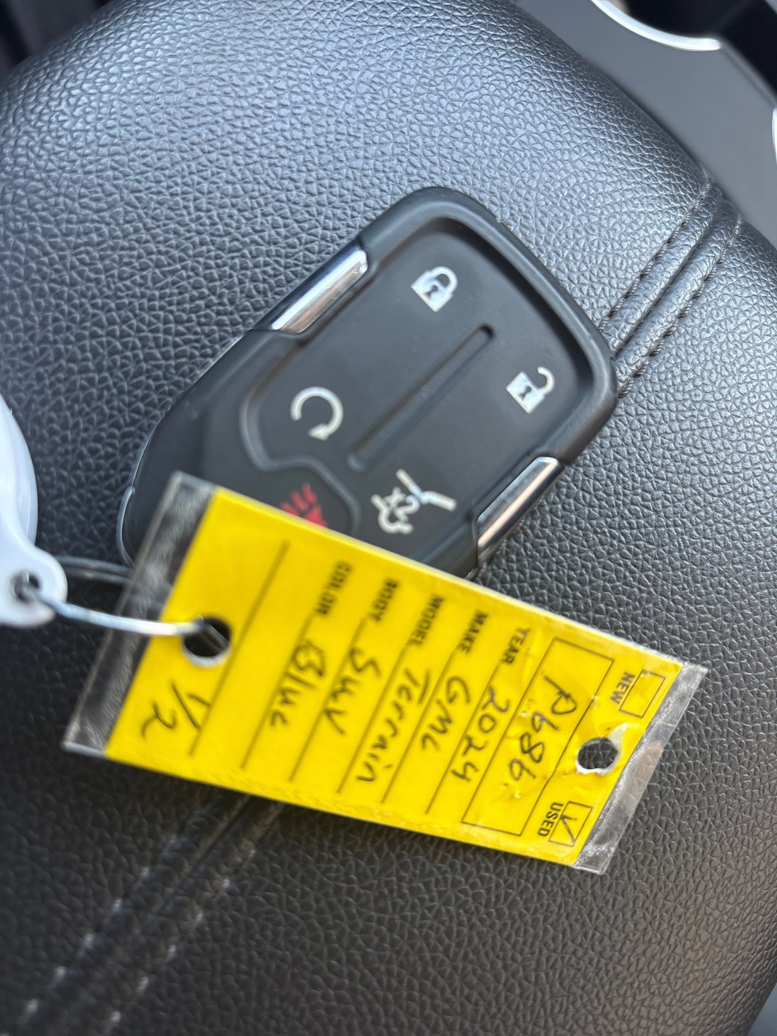 Used 2024 GMC Terrain SLT AWD/4WD image 22