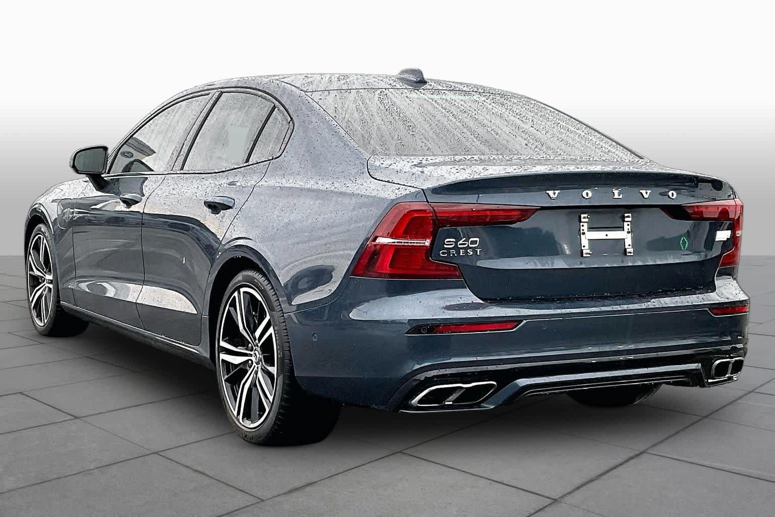 Used 2022 Volvo S60 T8 R-Design w/ Advanced Package AWD/4WD image 12