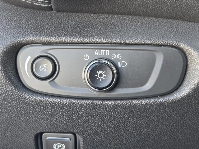 Used 2022 Chevrolet Blazer LT w/ Sound & Technology Package image 19