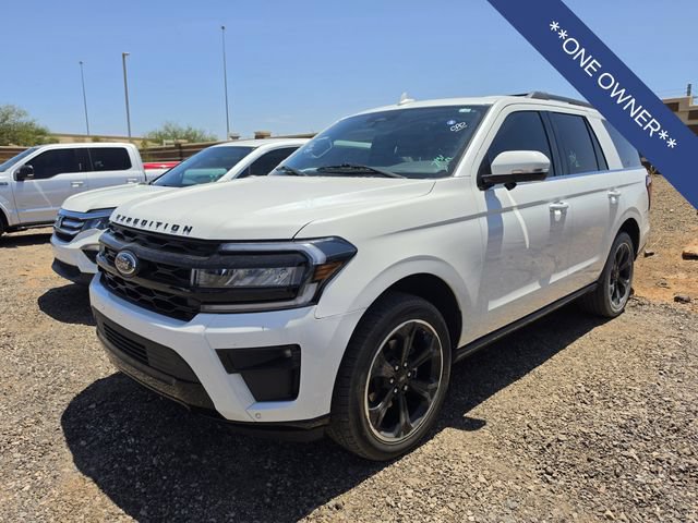 Certified 2023 Ford Expedition Limited RWD image 3