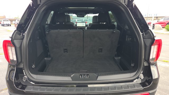 Certified 2025 Ford Explorer ST AWD/4WD image 28