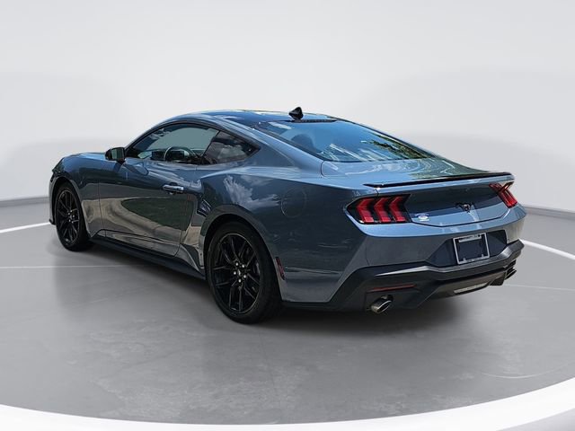 Certified 2025 Ford Mustang Coupe RWD image 5