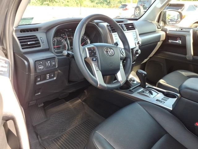 Used 2024 Toyota 4Runner TRD Sport w/ Technology Package AWD/4WD image 18