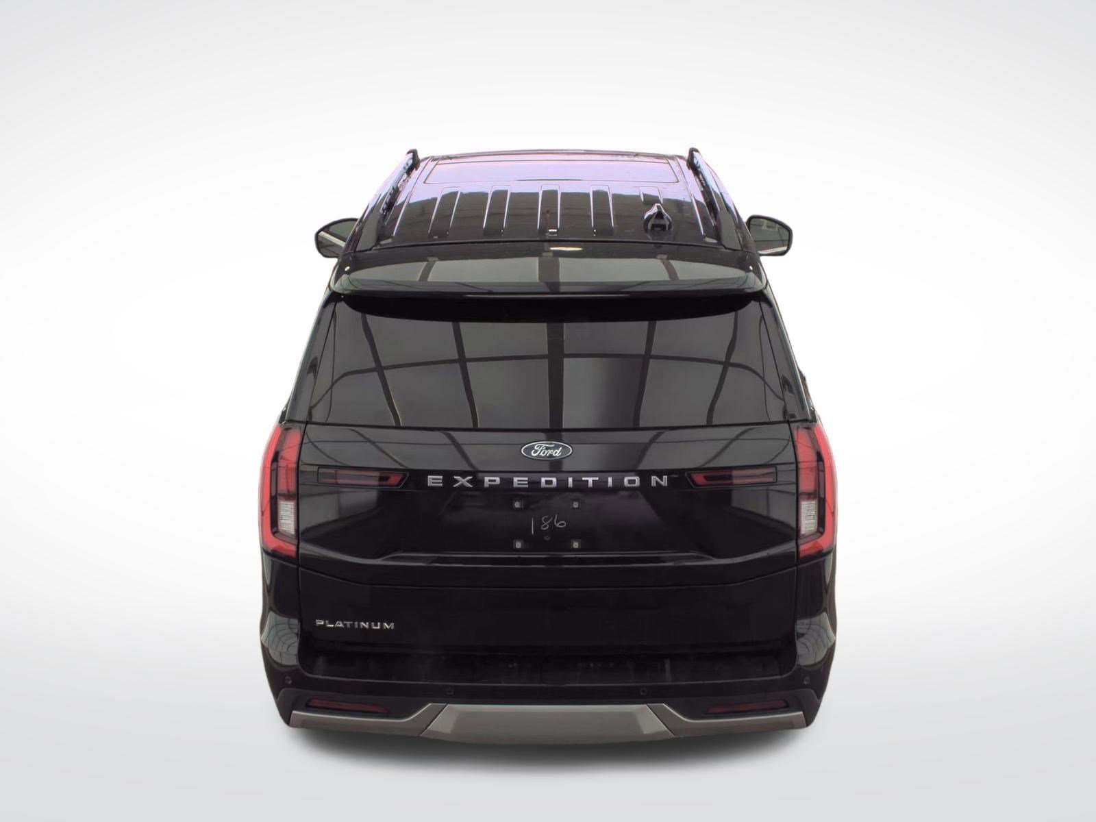 Certified 2025 Ford Expedition Platinum image 3