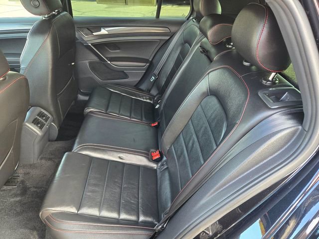 Used 2020 Volkswagen GTI SE image 7