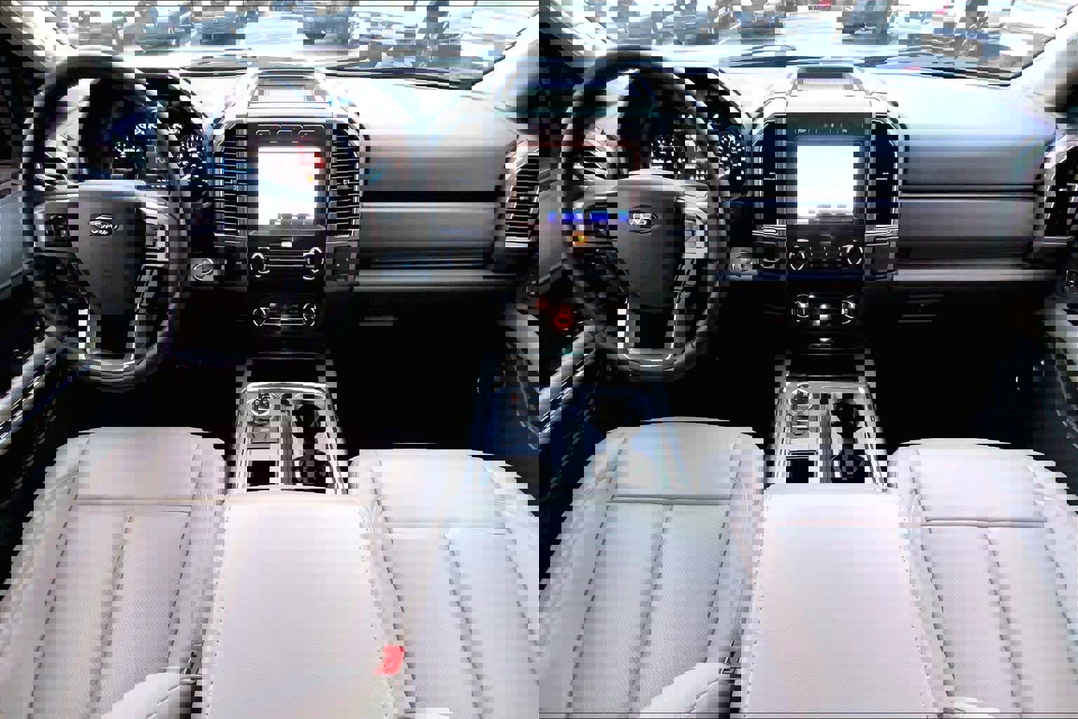 Certified 2021 Ford Expedition XLT image 13