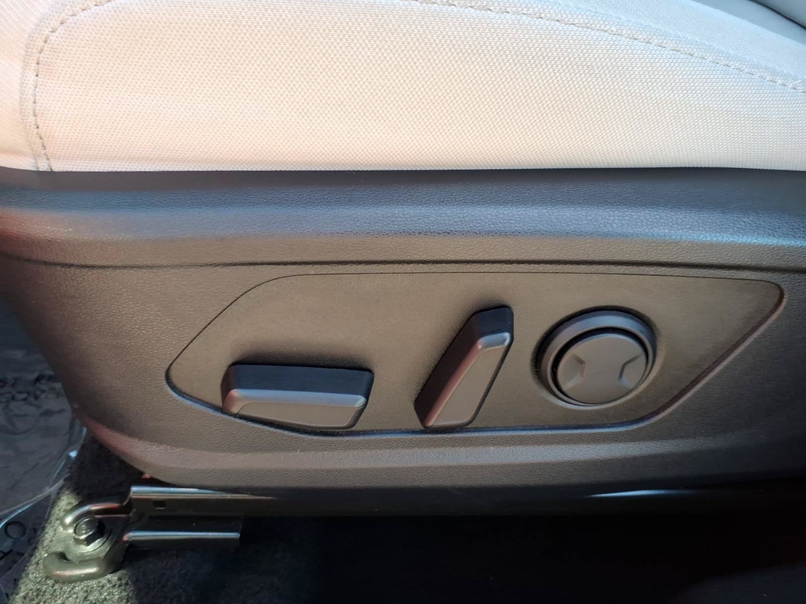 Used 2025 Hyundai Tucson SEL AWD/4WD image 15
