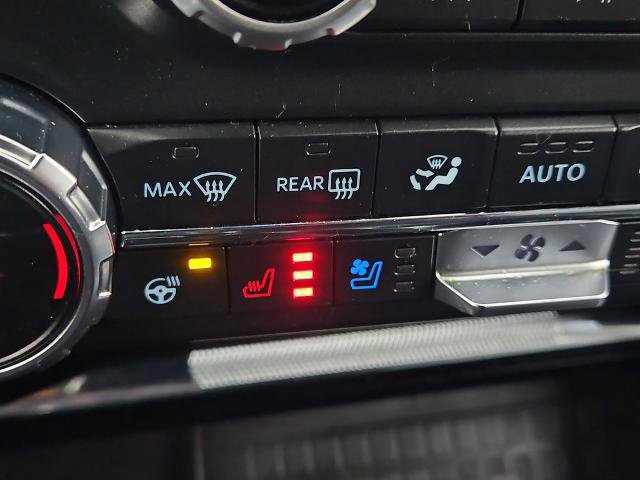 Certified 2022 Ford F150 Lariat w/ Equipment Group 502A High image 19