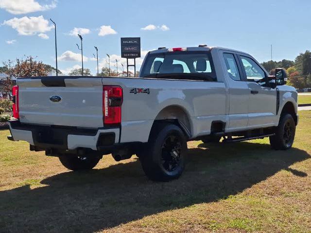 Certified 2025 Ford F250 XL w/ STX Appearance Package AWD/4WD image 3