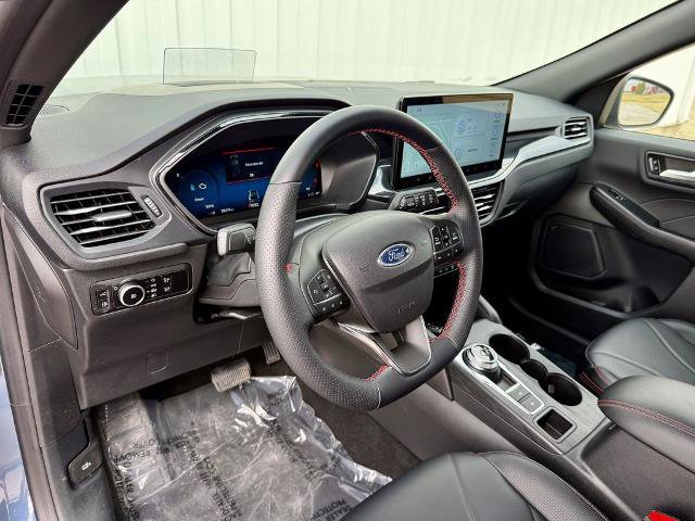 Certified 2025 Ford Escape ST-Line Elite w/ Premium Technology Package image 10