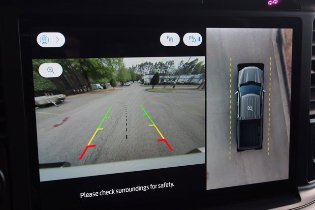 Certified 2025 Ford F150 Platinum w/ Equipment Group 702A High image 30