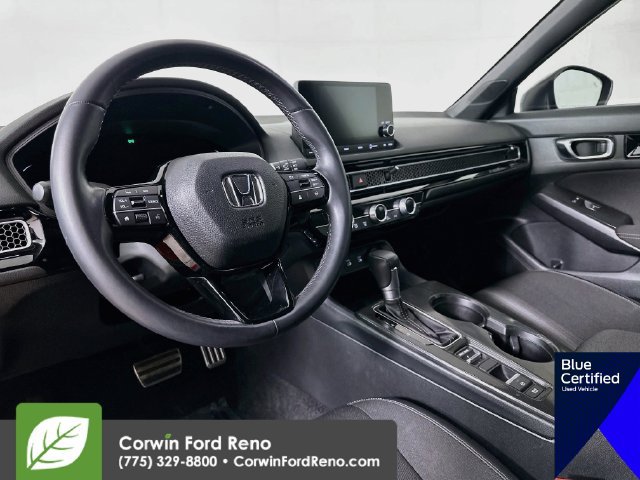 Used 2025 Honda Civic Sport image 11