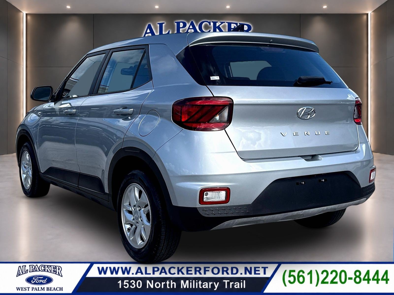 Used 2021 Hyundai Venue SE FWD image 8