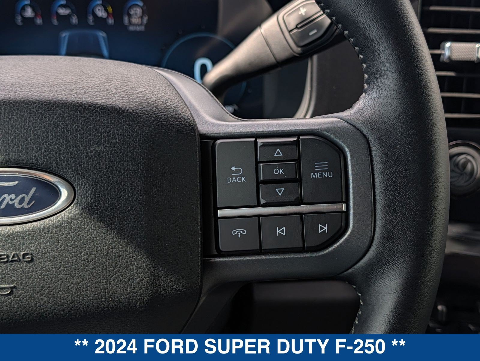 Certified 2024 Ford F250 Lariat w/ FX4 Off-Road Package AWD/4WD image 27