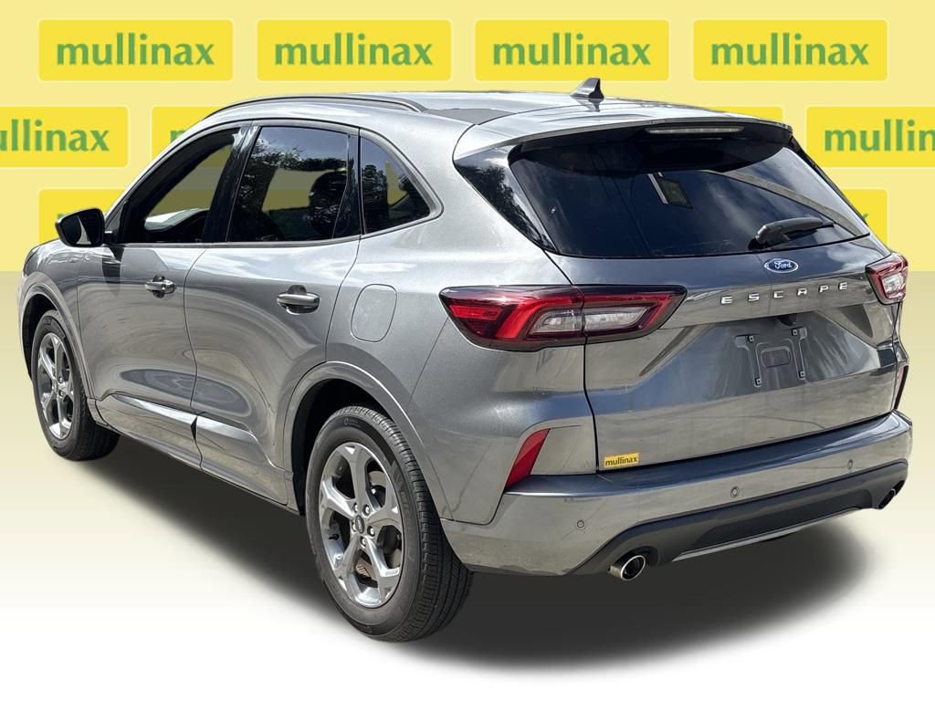 Certified 2024 Ford Escape ST-Line w/ Tech Pack #1 image 4