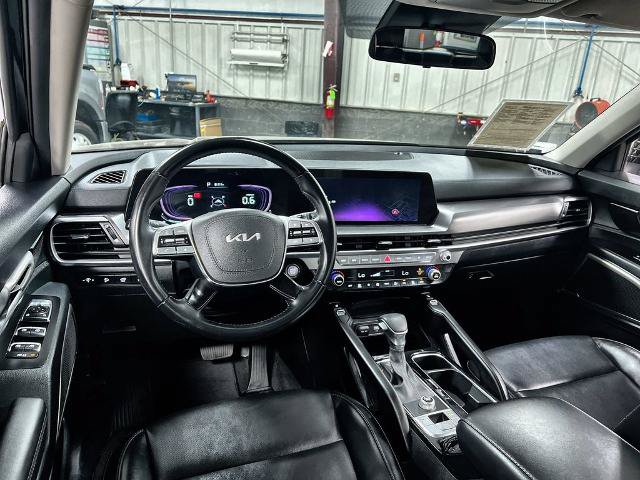 Used 2025 Kia Telluride S FWD image 19