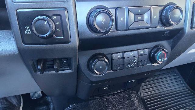 Certified 2020 Ford F250 XL w/ STX Appearance Package image 18